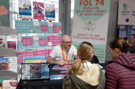 stand numérique fol 74